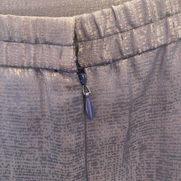 Vintage ADRIANNA PAPELL SILK SKIRT SUIT, BLAZER AND SKIRT SIZE 12 - Picture 10 of 12